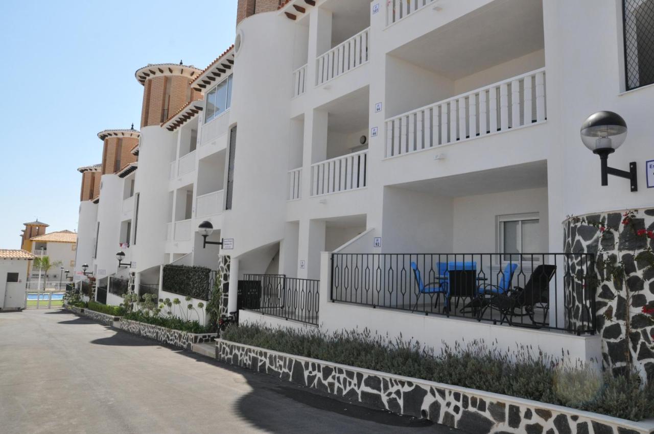Residencial El Pinet Beach La Mariña Eksteriør billede