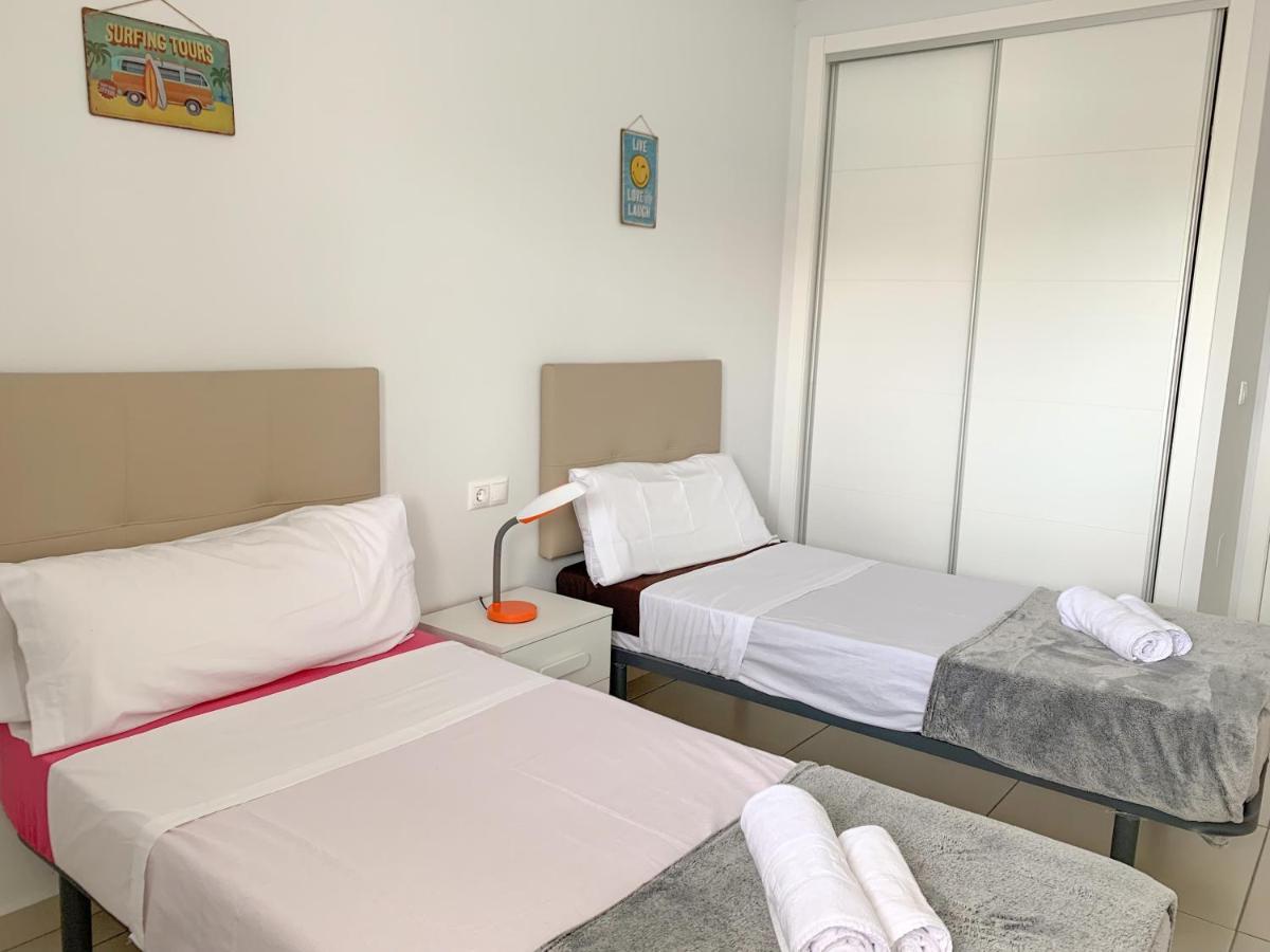 Residencial El Pinet Beach La Mariña Eksteriør billede