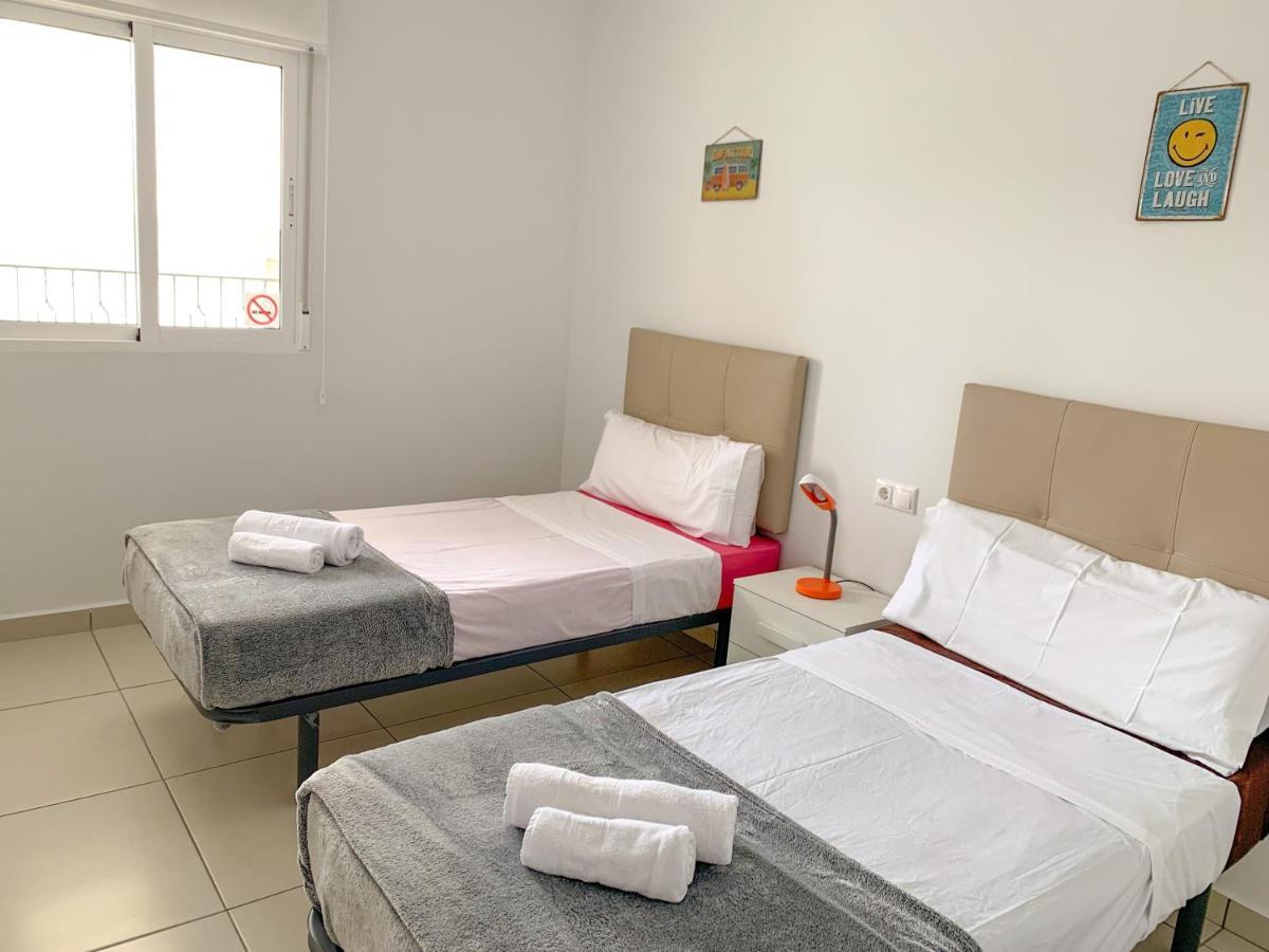 Residencial El Pinet Beach La Mariña Eksteriør billede